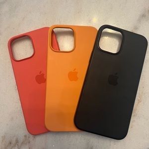 3 silicone apple iphone 13 pro max with mag safe